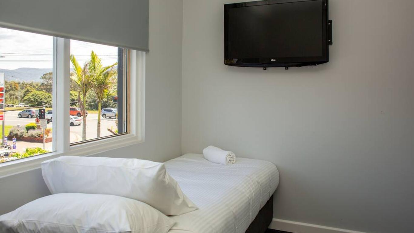 Five Island Hotel