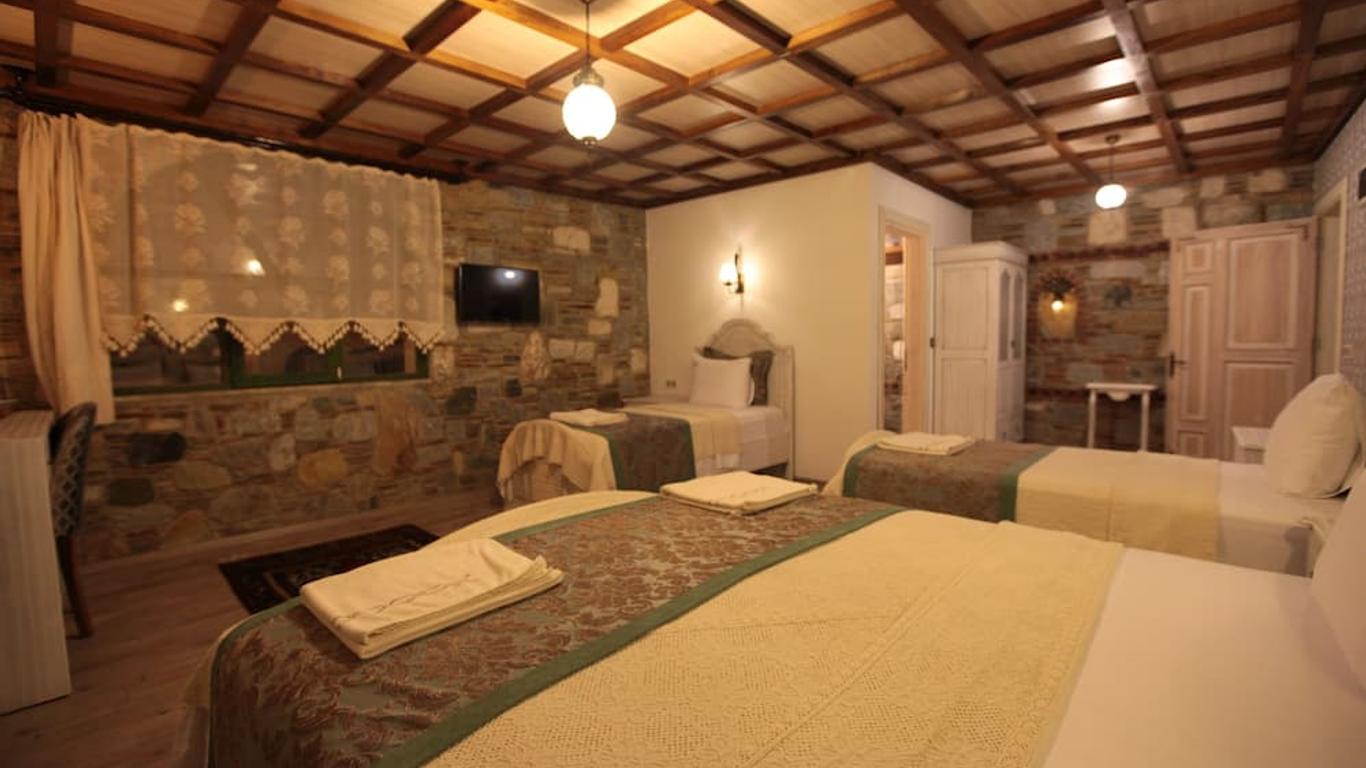 Celsus Boutique Hotel