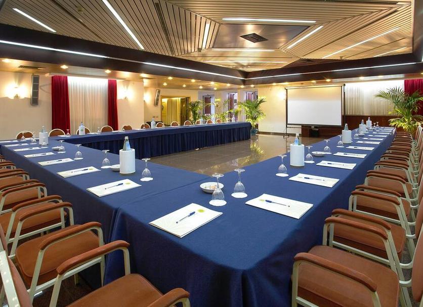 Conference room Photo