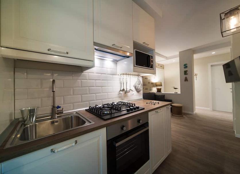 Kitchen Photo