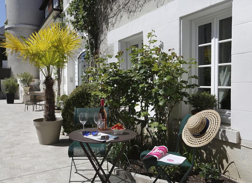 Patio Photo