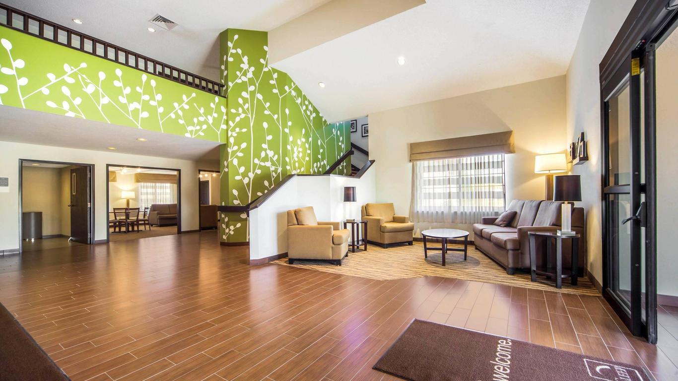 Sleep Inn & Suites