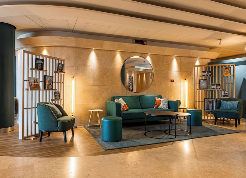Lounge Photo