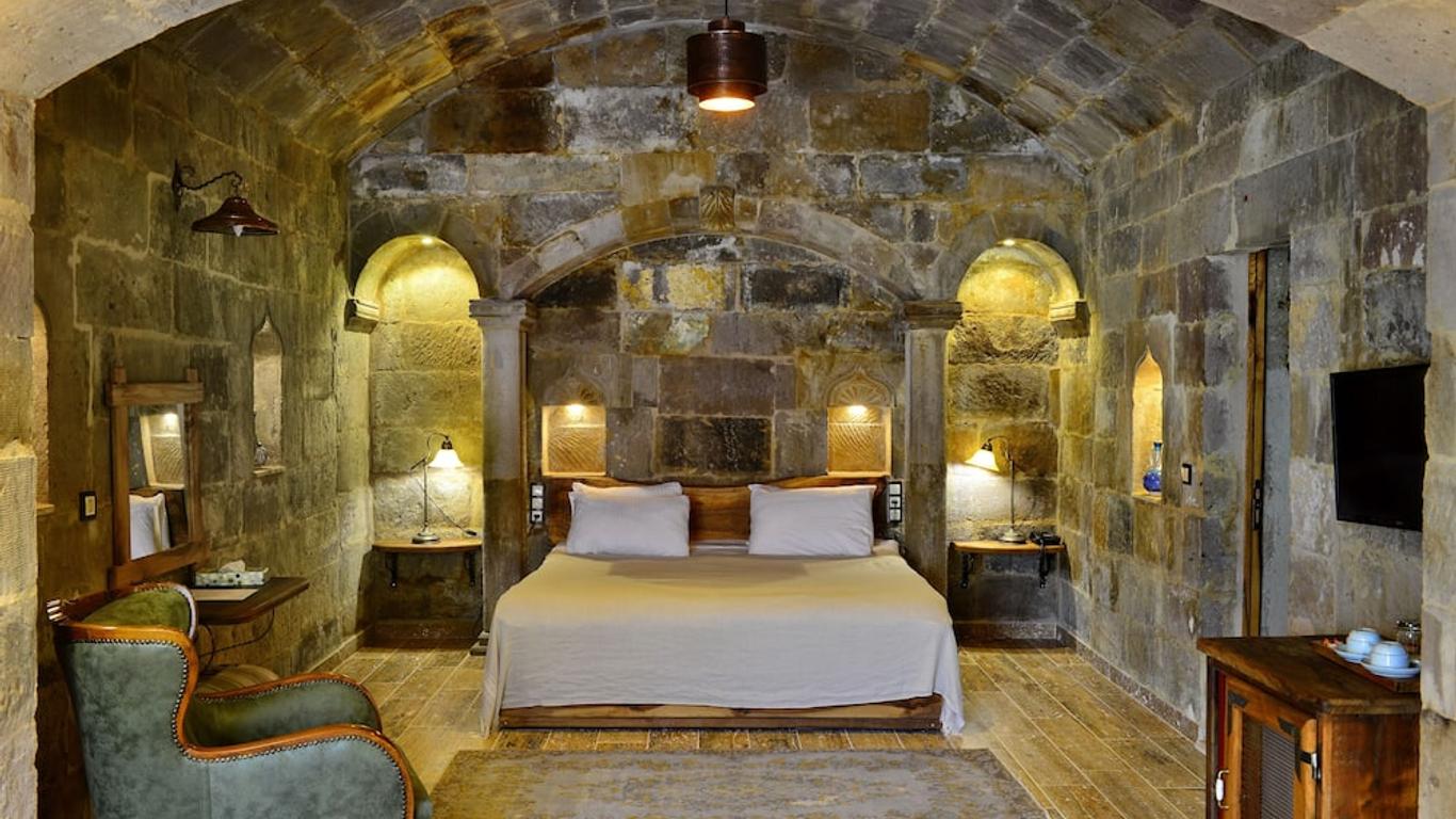 Aza Cave Hotel Special Class Adults Only