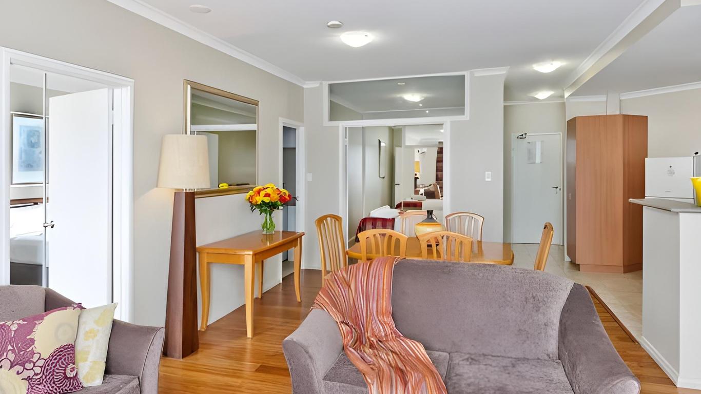 Mont Clare Boutique Apartments