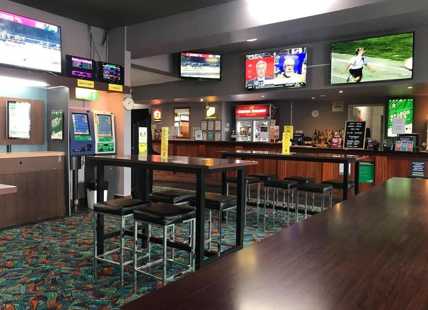 Bar Photo