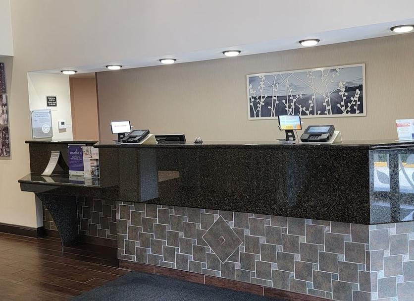 Front desk Photo