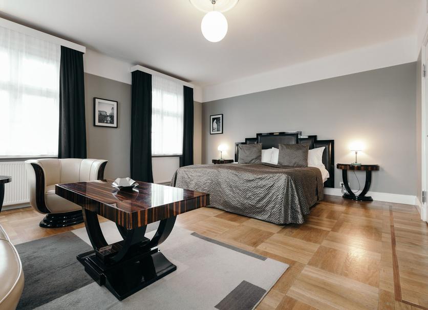 Bedroom Photo