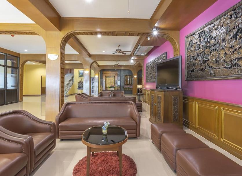 Lounge Photo