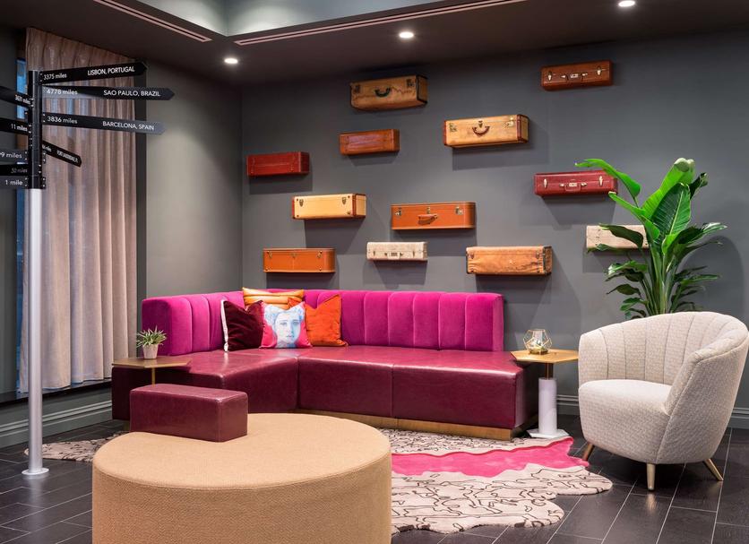 Lounge Photo