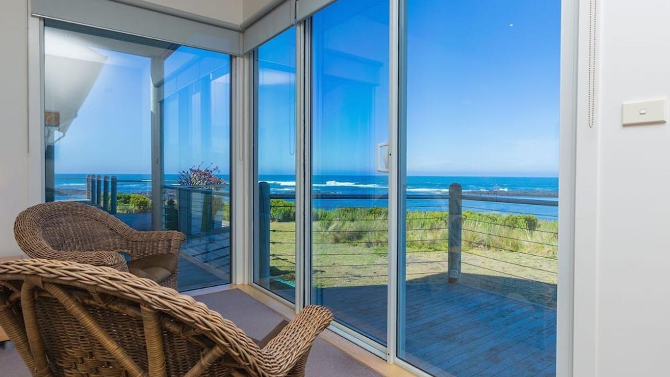 Wytonia Beachfront Accommodation