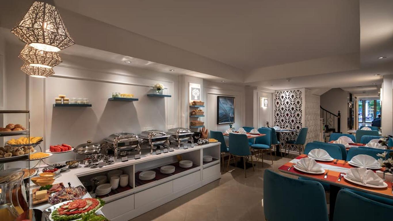 Hanoi Fiesta Central Hotel and Spa