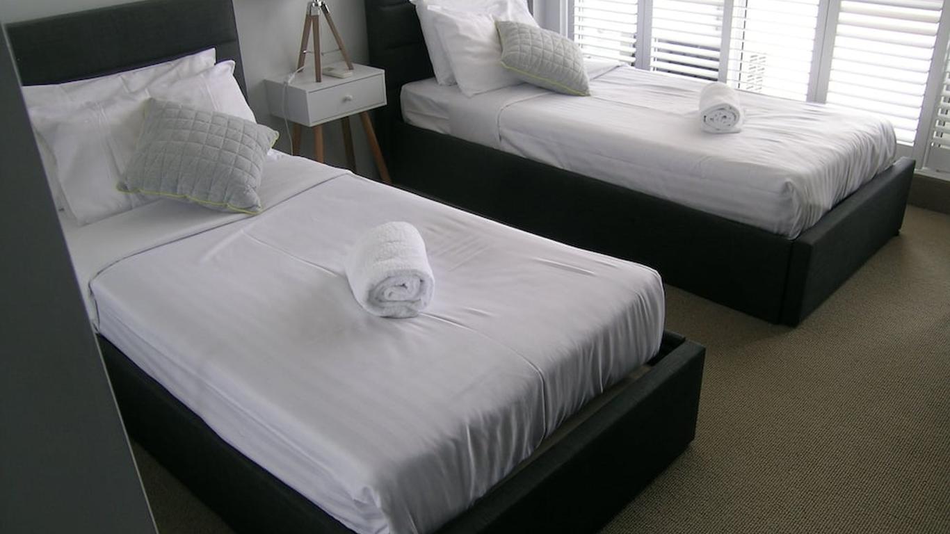 Fairthorpe Apartments