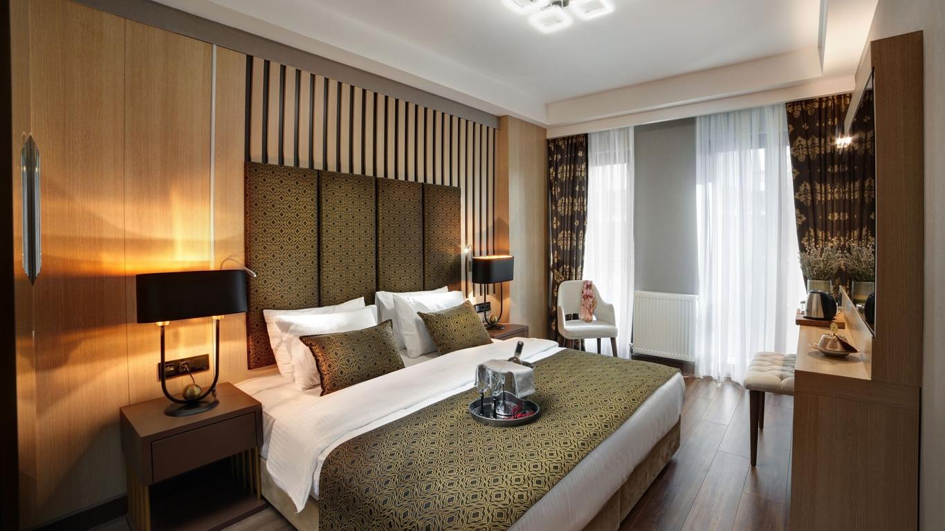 Pell Palace Hotel & Spa