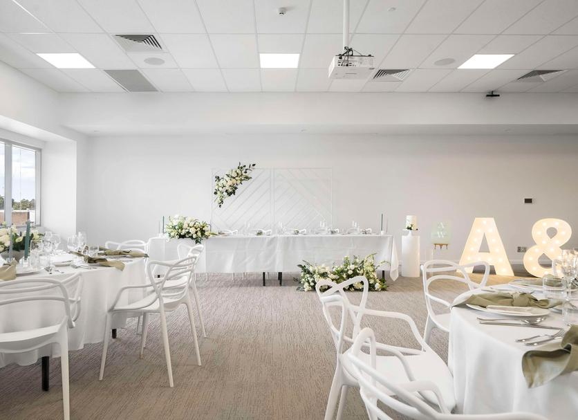 Banquet hall Photo