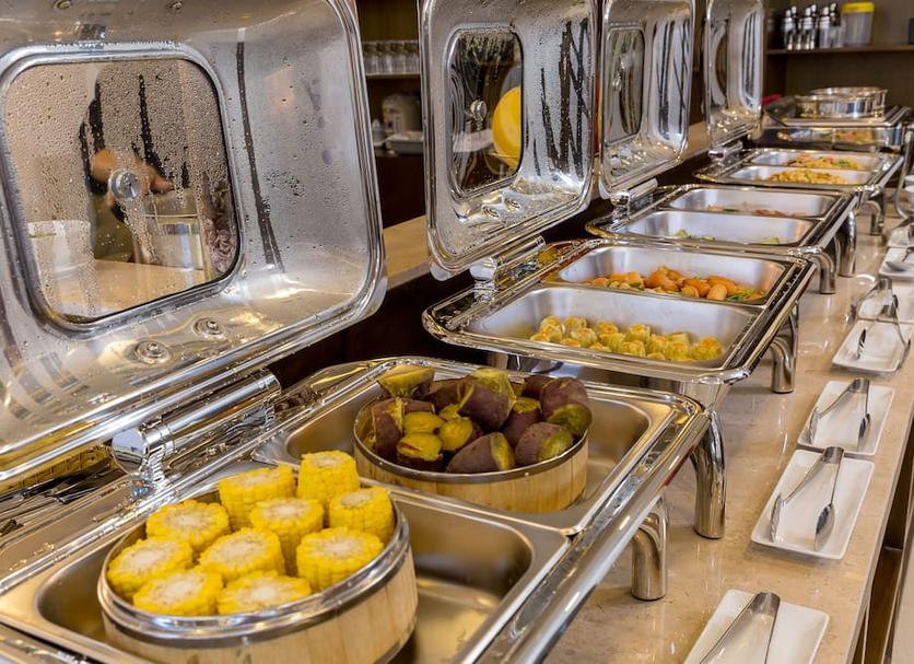 Buffet Photo