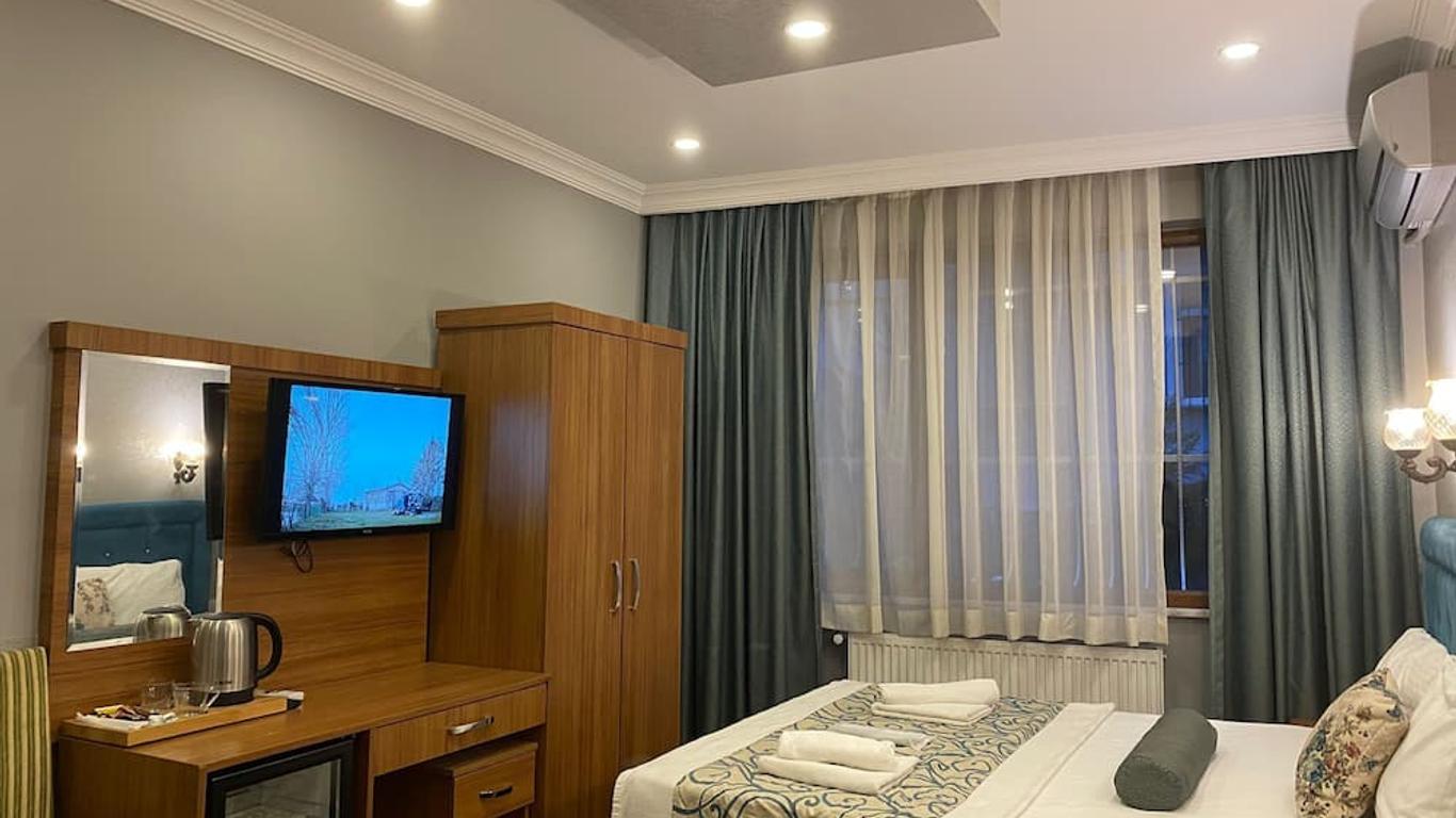 Riverland Suites