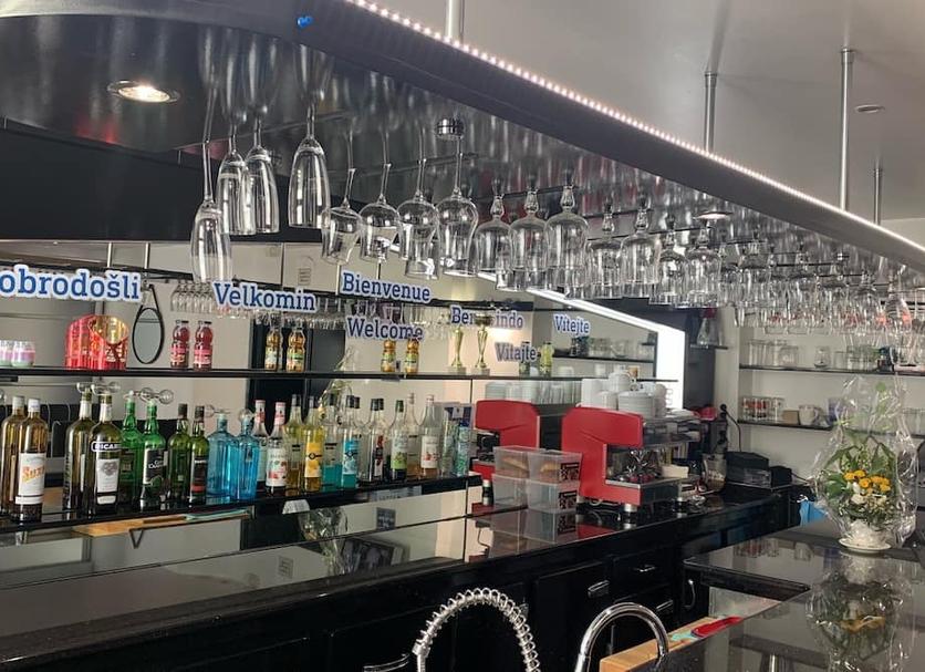 Bar Photo