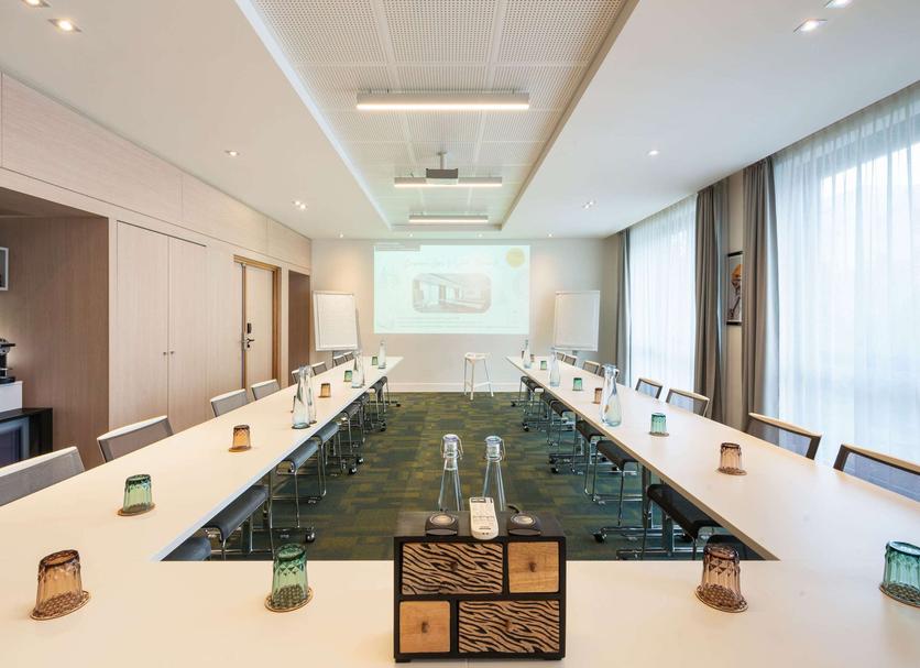 Conference room Photo