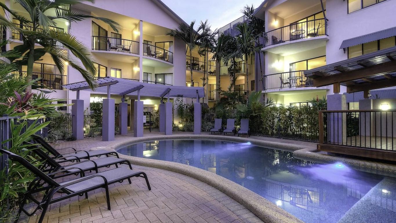 Bay Villas Resort