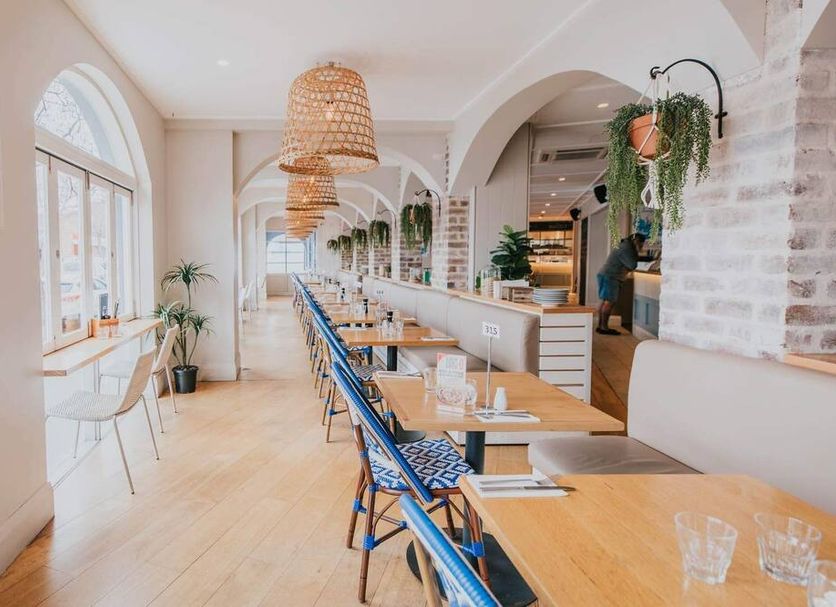 Restaurant Photo