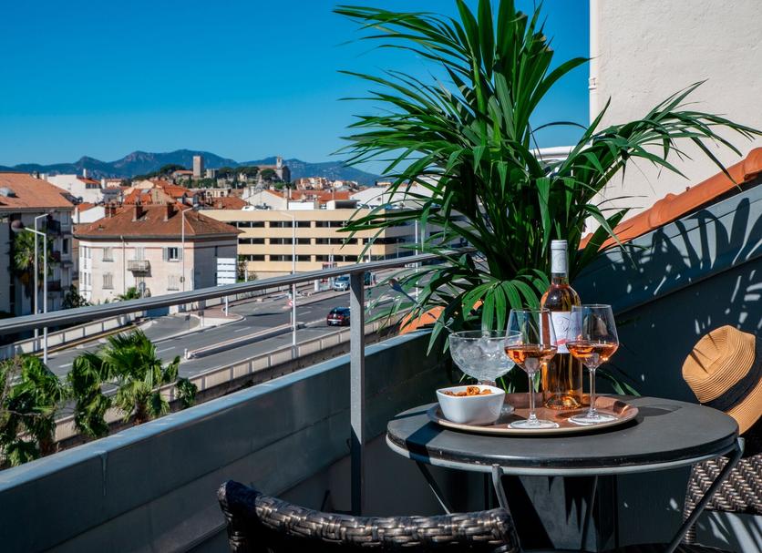 Balcony Photo