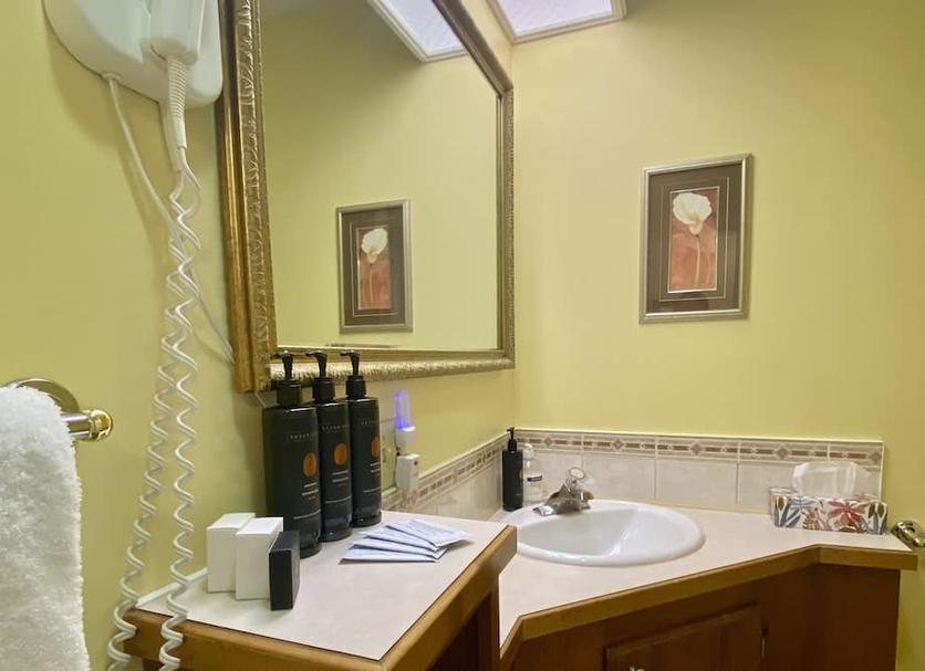 Bathroom Photo