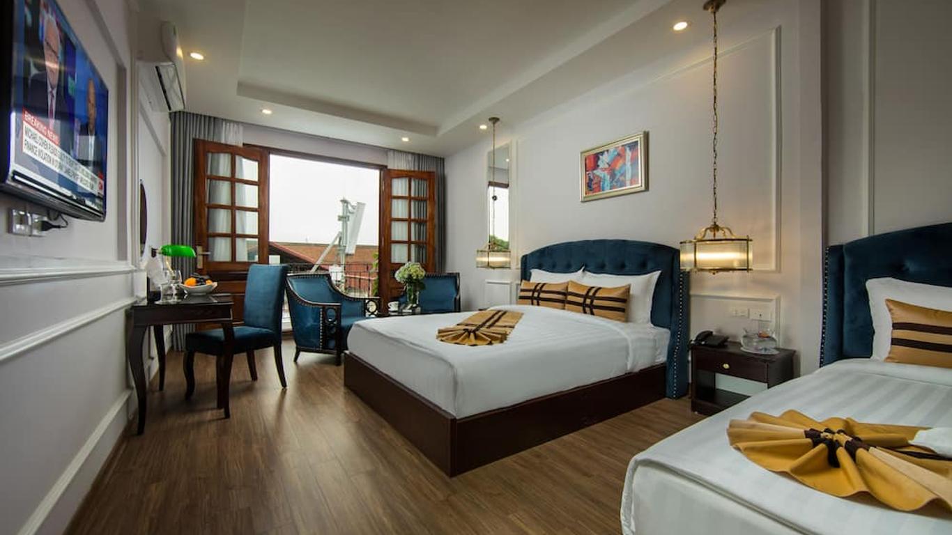 S Central Hotel & Spa