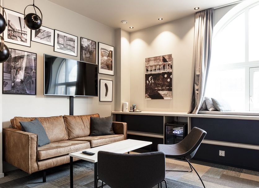 Lounge Photo