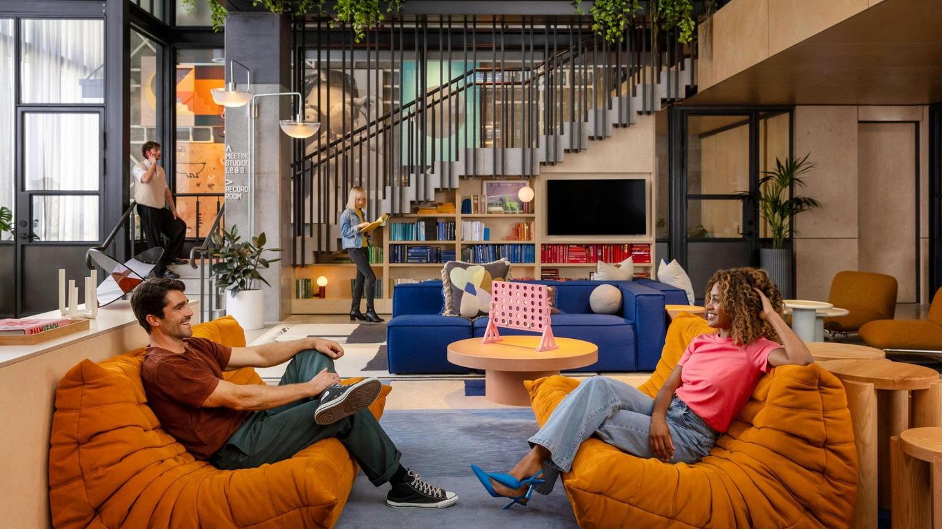 Moxy Sydney Airport