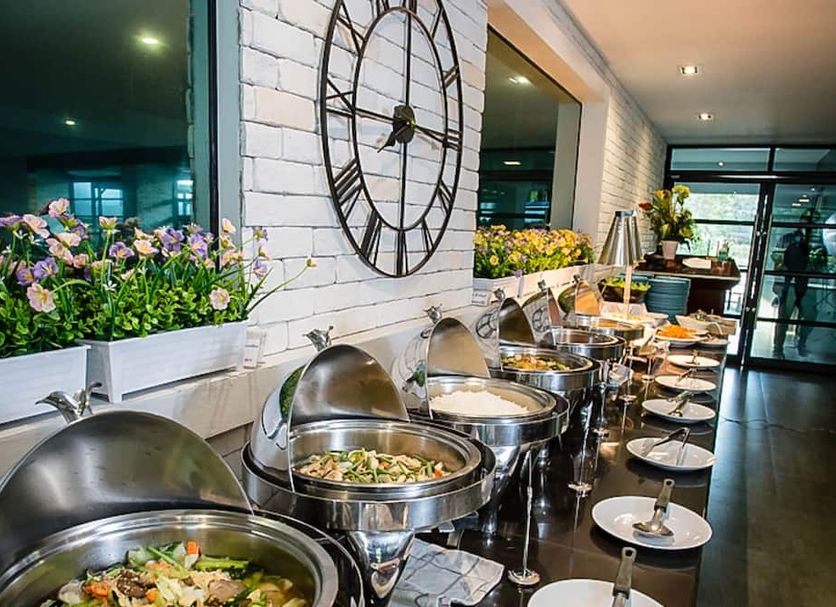 Buffet Photo