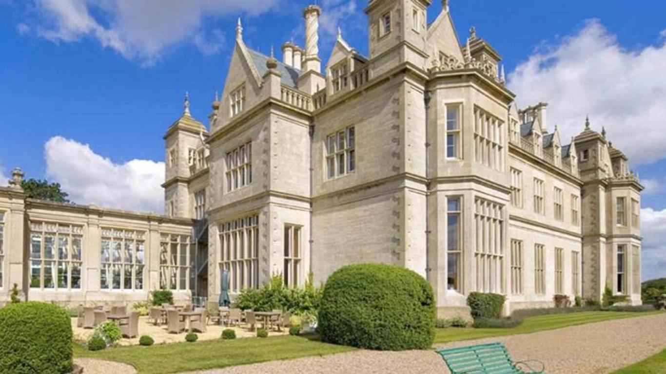 Stoke Rochford Hall