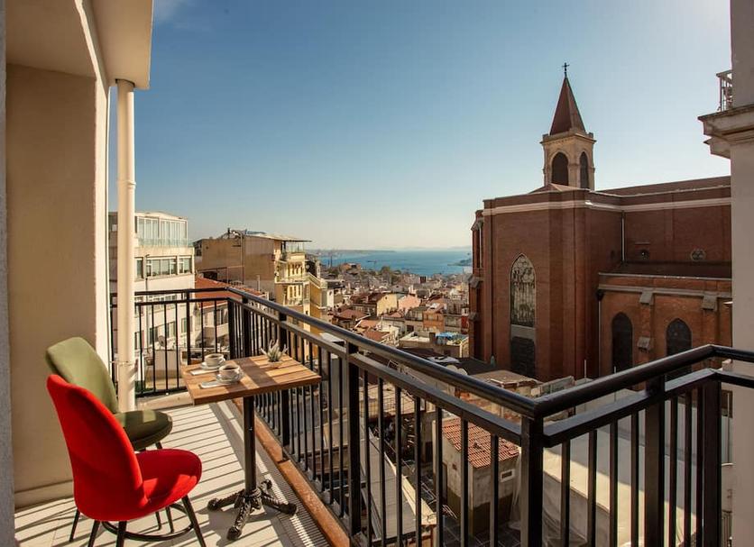 Balcony Photo