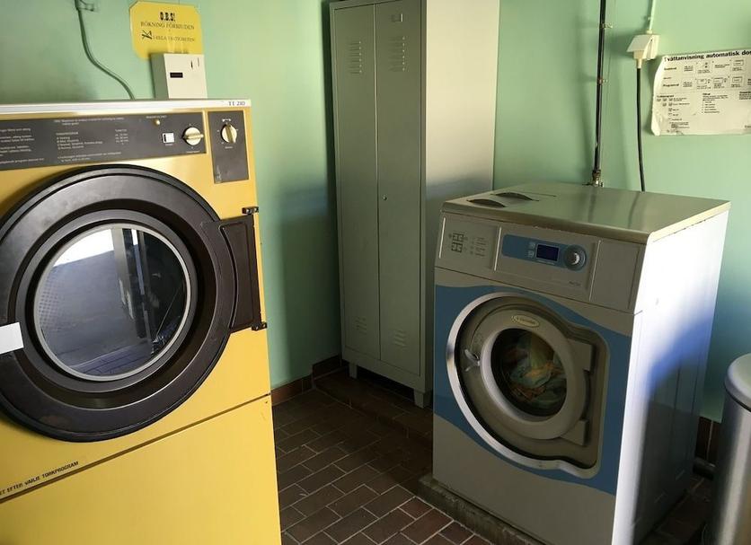 Laundry facility Photo