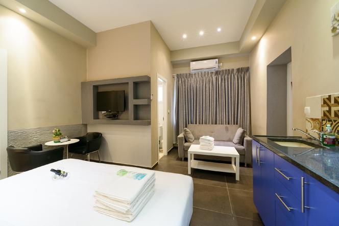 Crown Sea Apart hotel