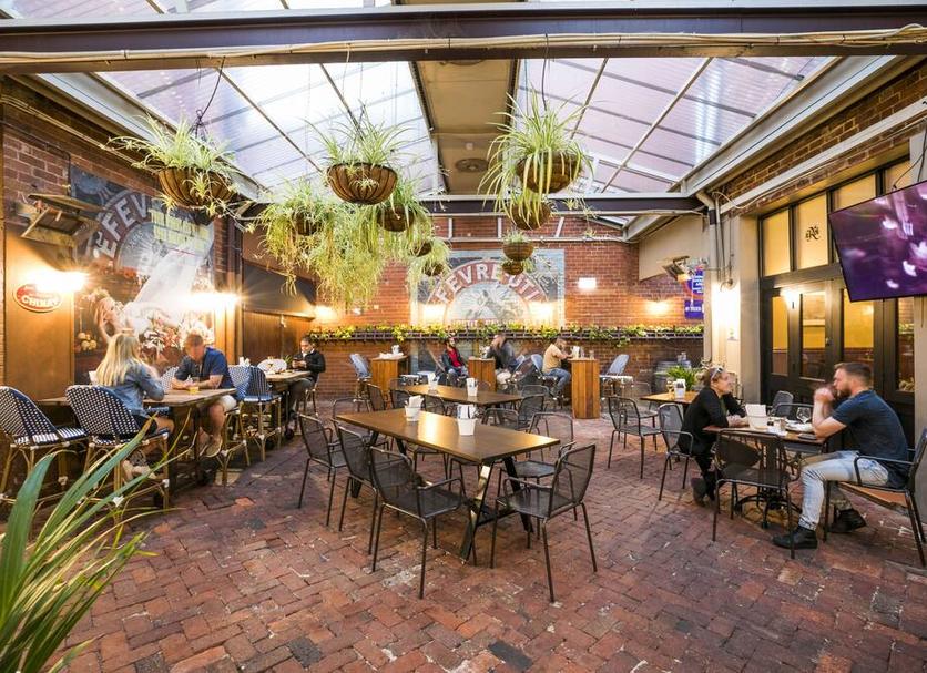 Restaurant Photo