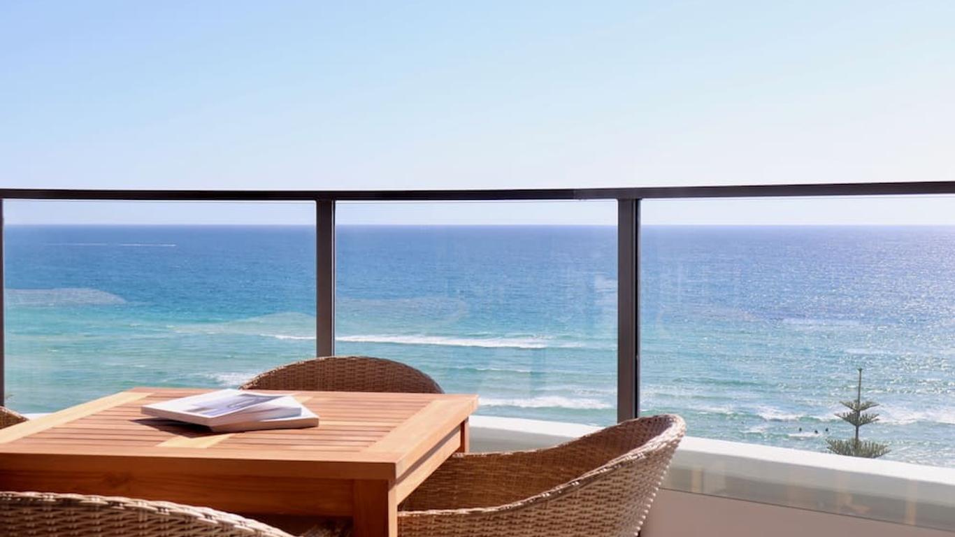 X Kirra Apartments