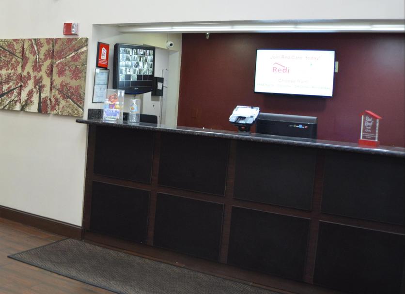 Front desk Photo