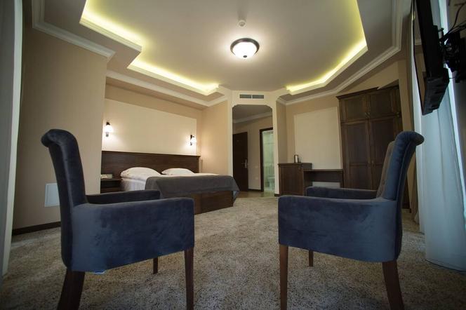 Boulevard Hotel