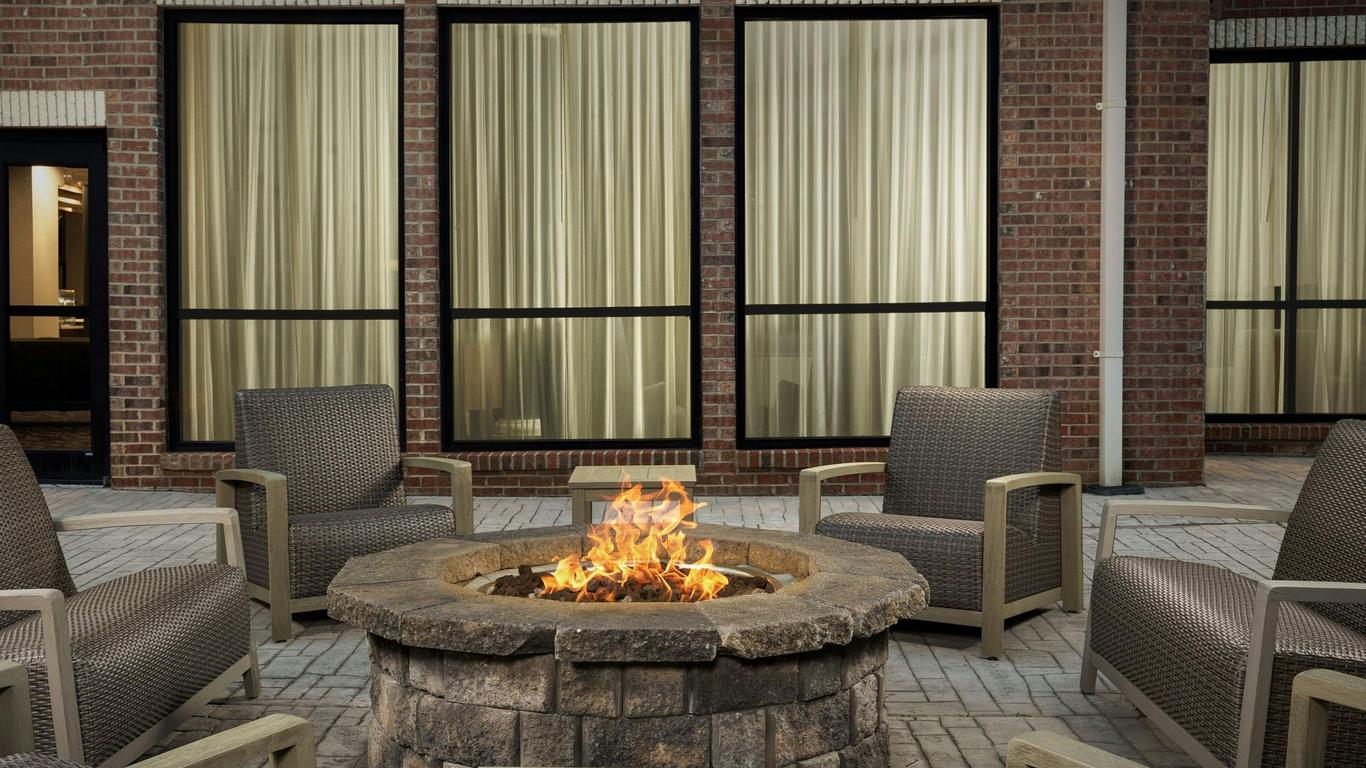 Courtyard by Marriott Salisbury