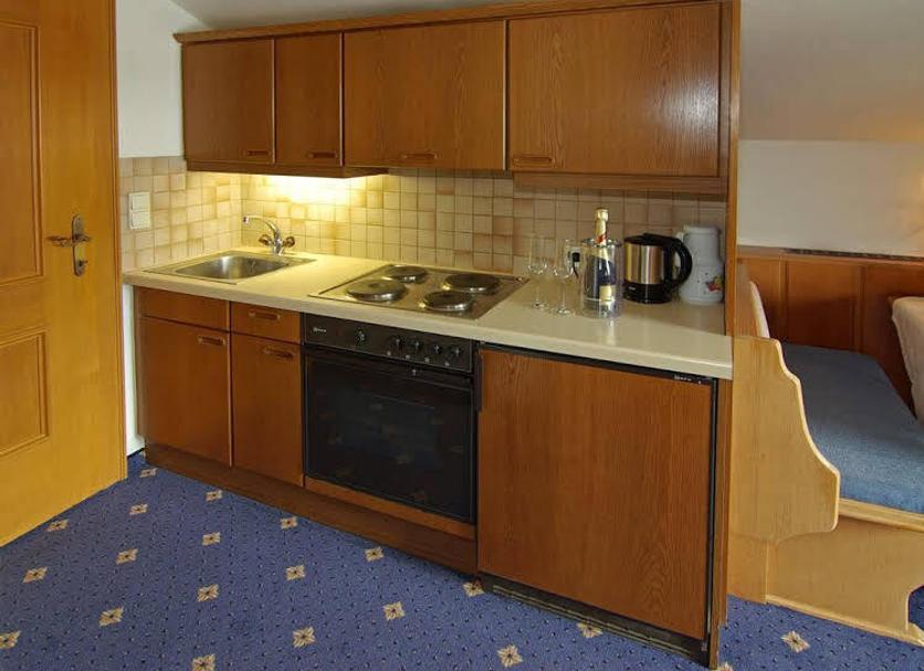 Kitchen Photo