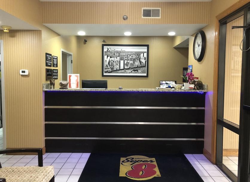 Front desk Photo