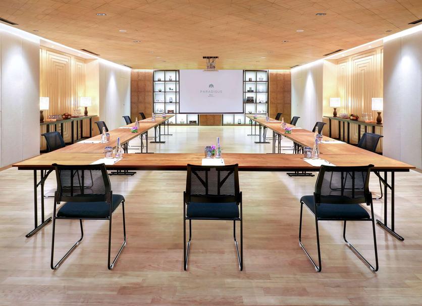 Conference room Photo
