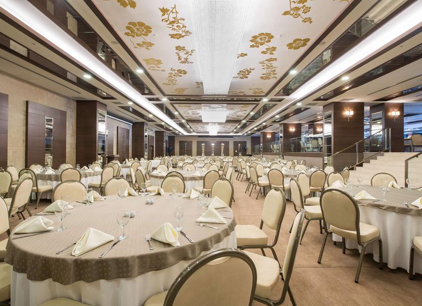 Banquet hall Photo