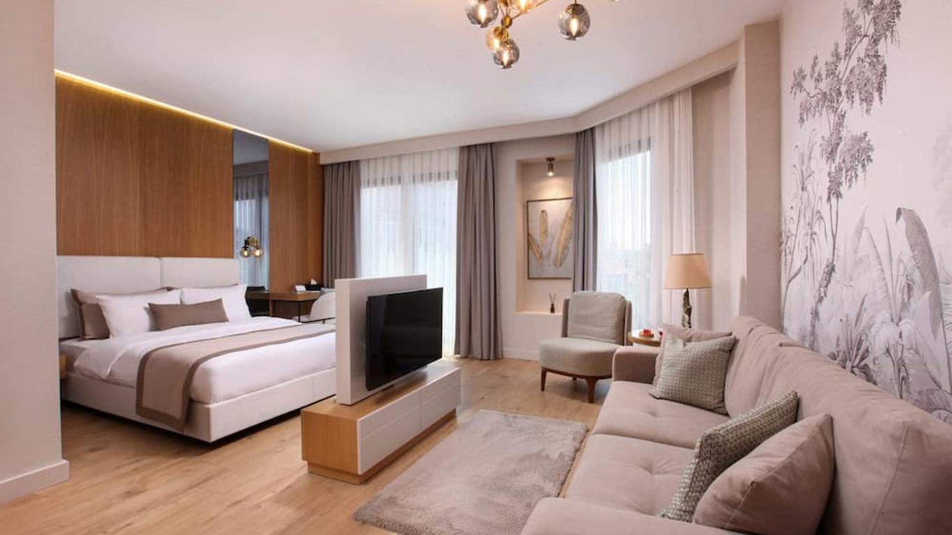 The Pearl Suites