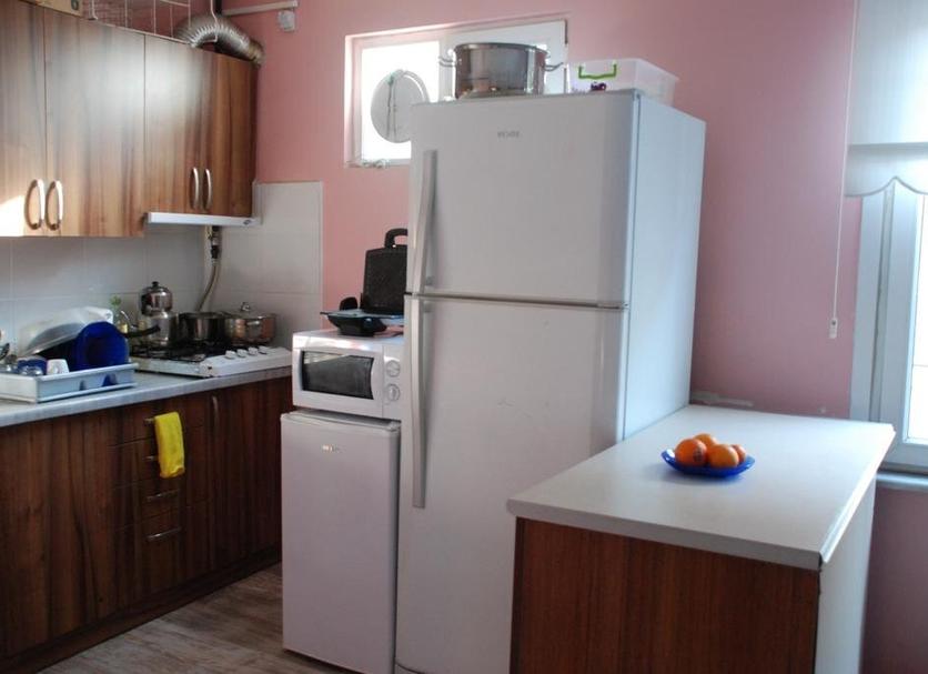 Kitchen Photo