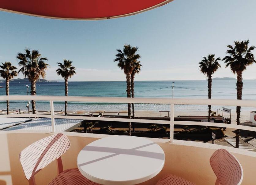 Balcony Photo