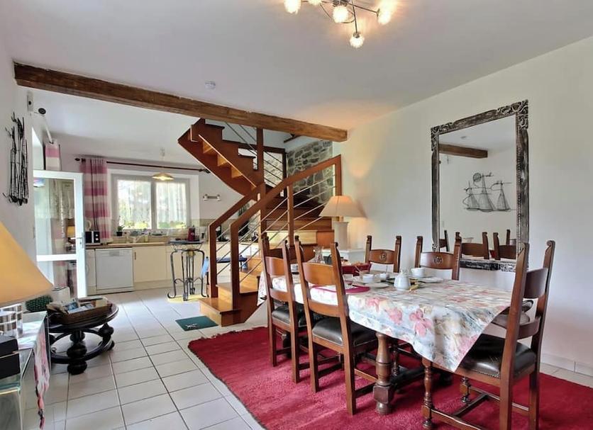 Dining room Photo