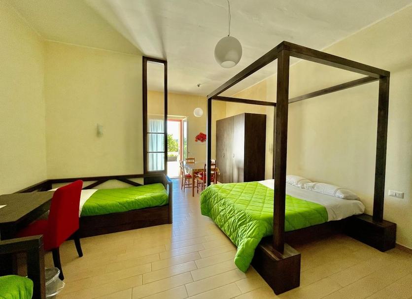 Bedroom Photo