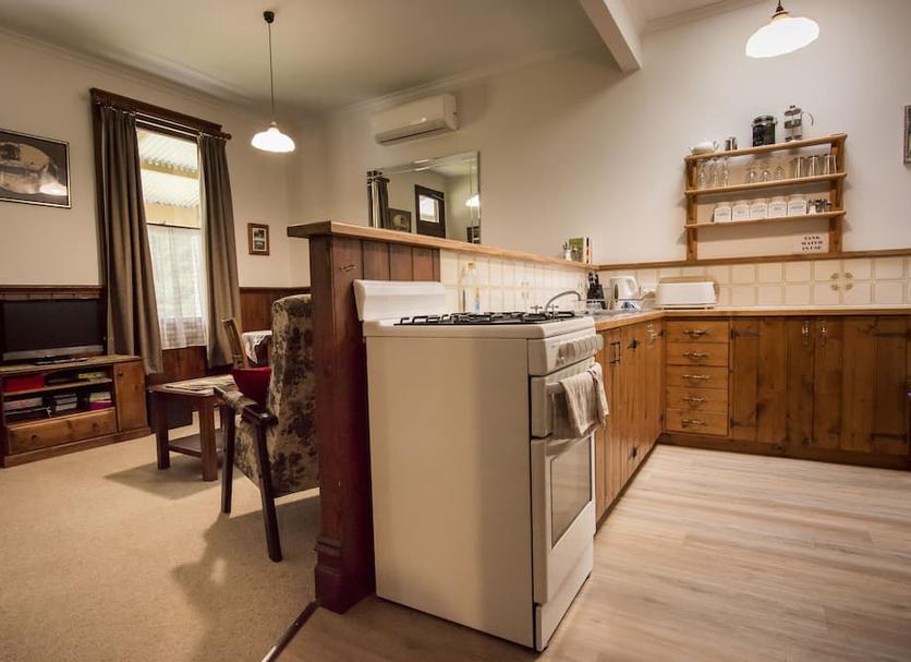 Kitchen Photo